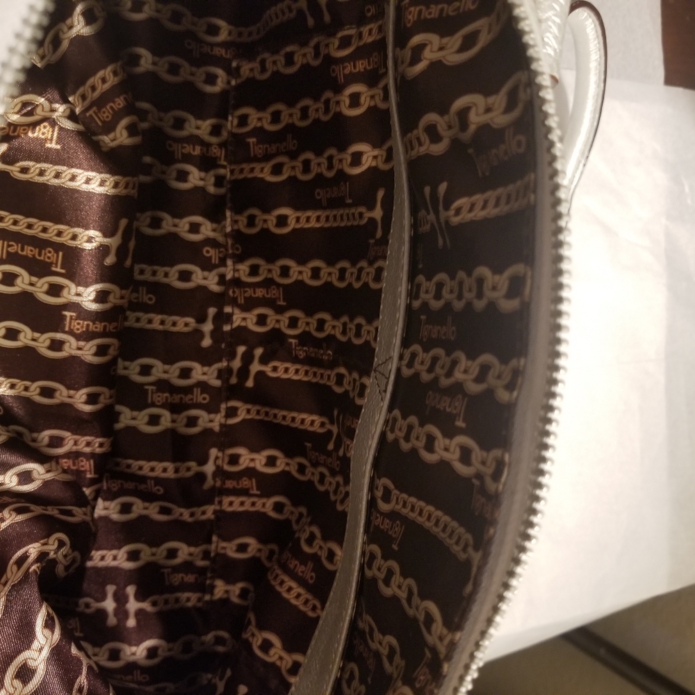 ELEGANT HANDBAG - Picture 15 of 16